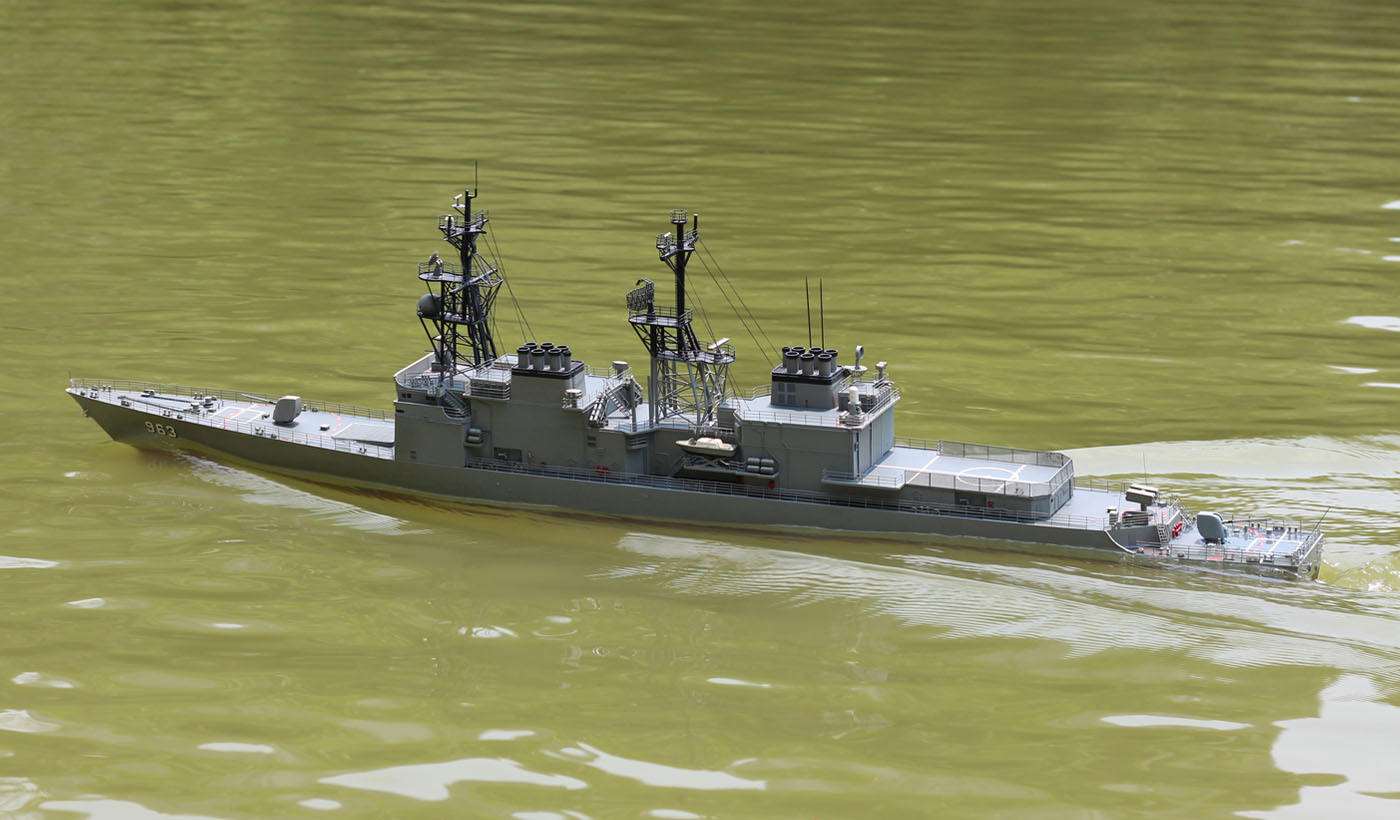 DDG-0100.jpg