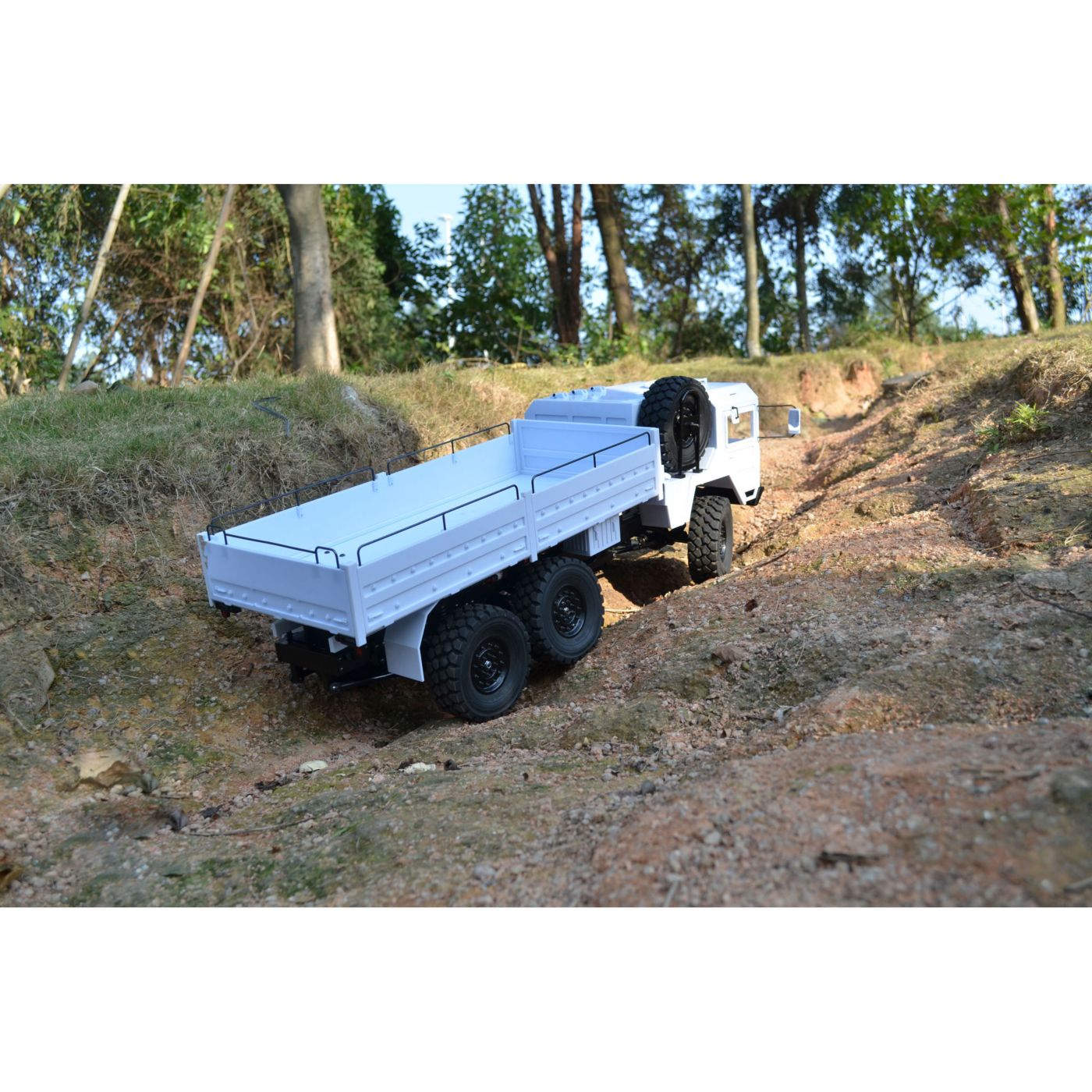 ZK0052 - Beast II 6x6 Truck Kit.jpg
