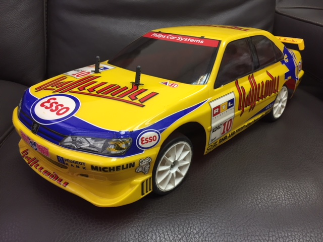 Tamiya TA01 Peugeot 406a.JPG