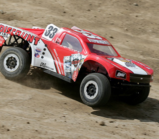 LOSB0128 - TEN-SCTE 4WD SCT RTR - Action 2.jpg