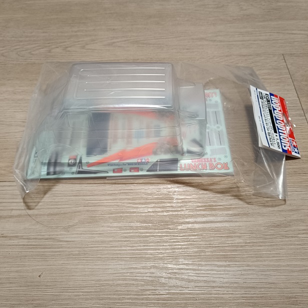 sell : 1/24 rc lunch box mini clear body  $ 80