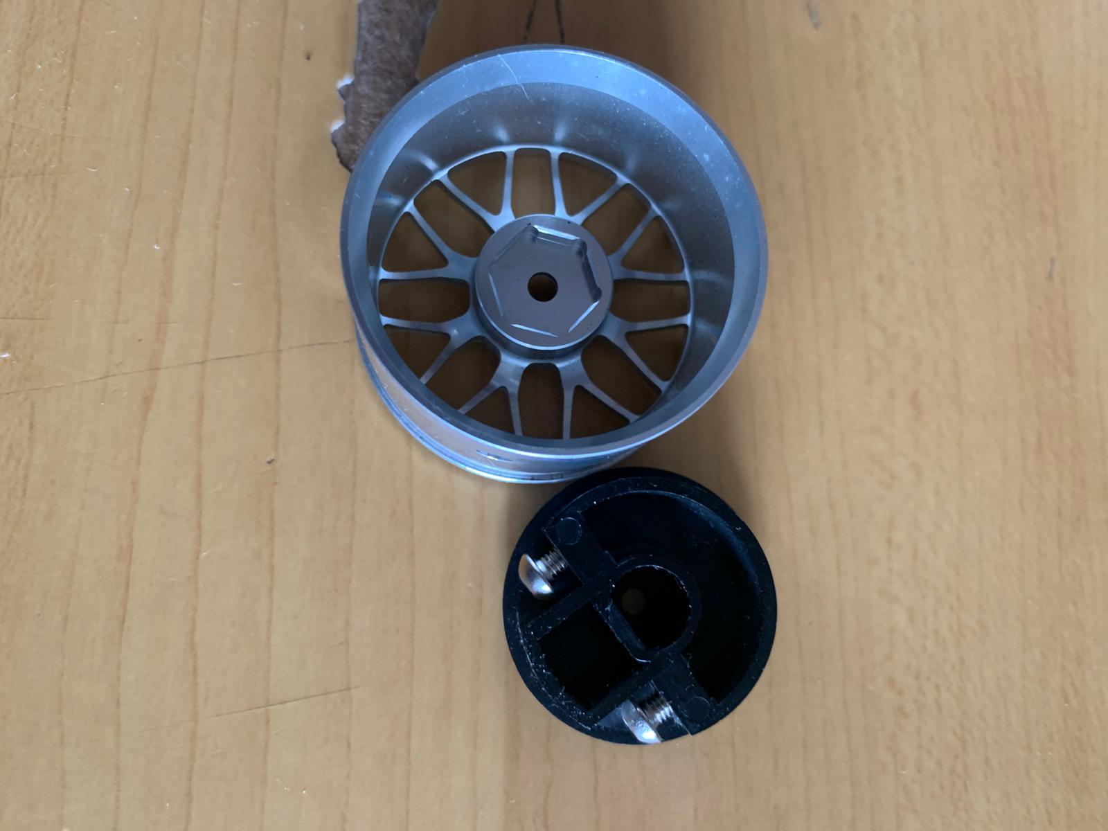 FS 出售原廠 日本KO 鋁呔盤及接合器。