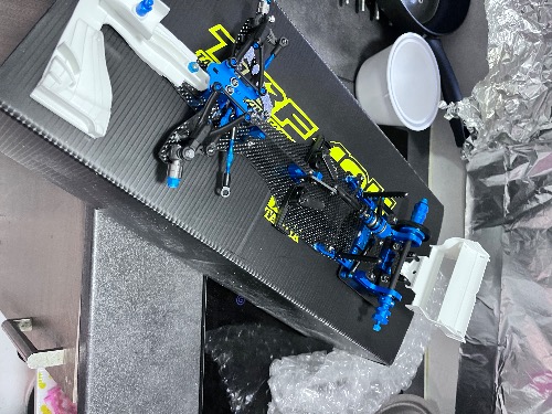 全新TRF 104
