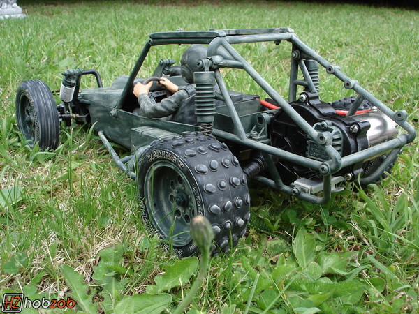 Tamiya Fast Attack Vehicle7.jpg