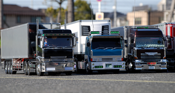 日本暴走货车~~~睇上瘾