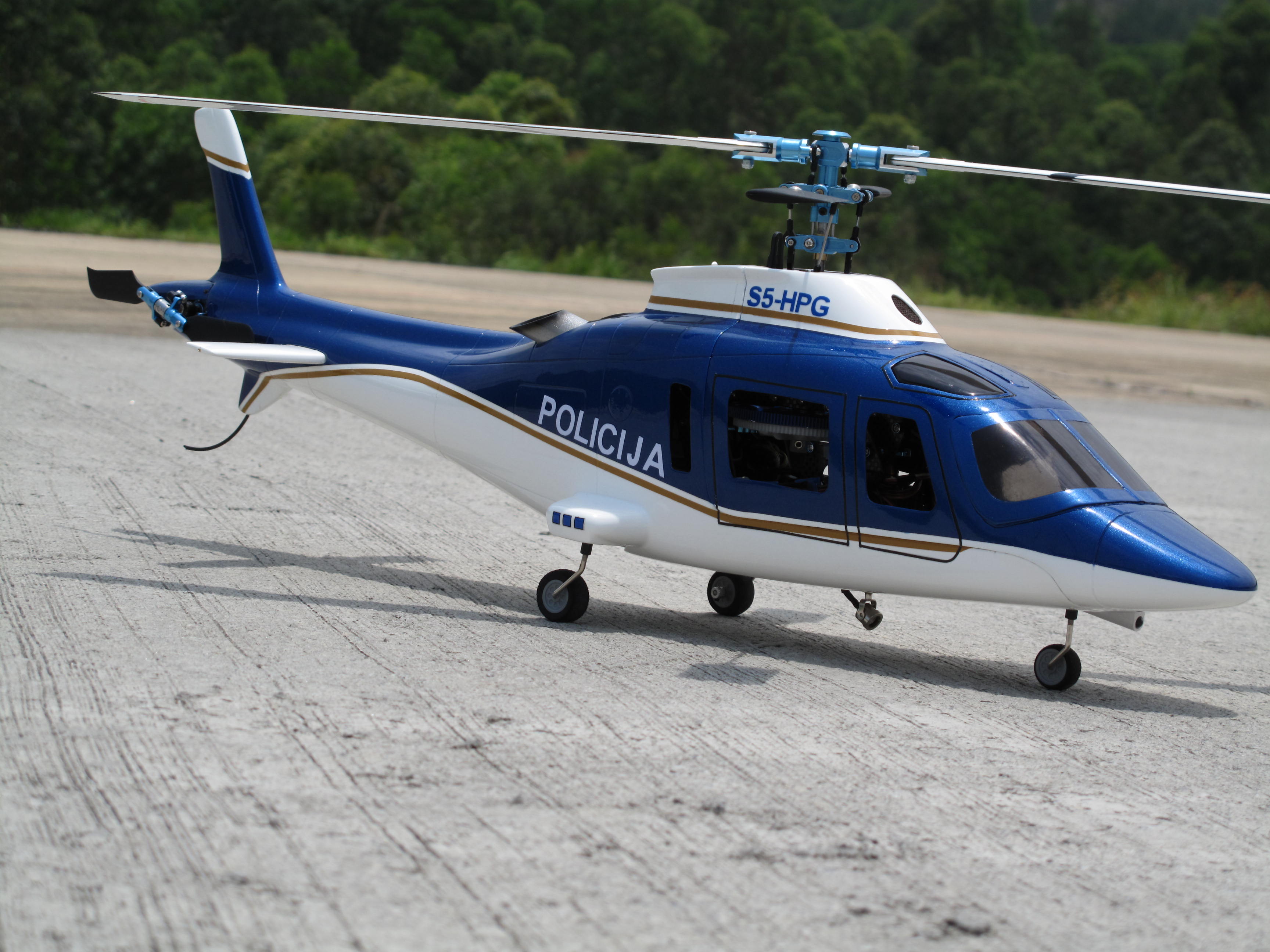 agusta a109 - trex 450 v2