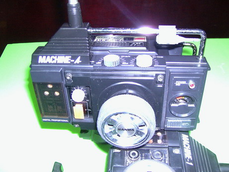 machine-A.jpg